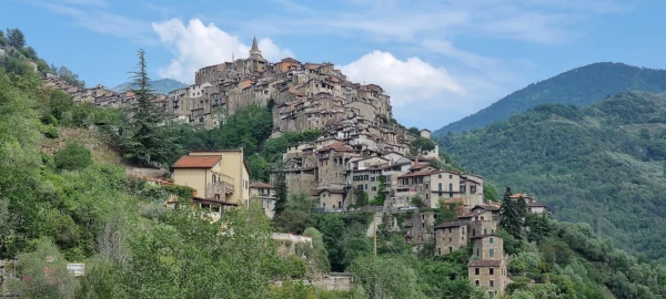 Apricale Comuna de Itália - Image 6