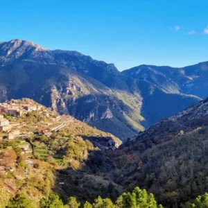 Utelle (Commune Française du Département des Alpes-Maritimes) 02.